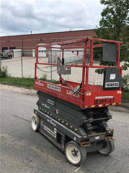 equipment rentals hooksett nh